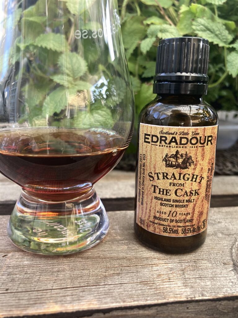 Edradour Straight From The Cask #453 (2011) 10 yo 58,5%