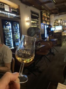 En dram Ardbeg "straigth from the cask"... @ Ardbeg Embassy