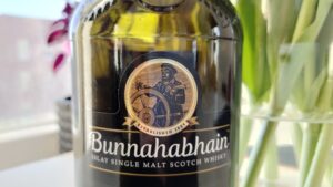 Kneippen ”Pitch Black” Bunnahabhain Stout Cask Finish 46%