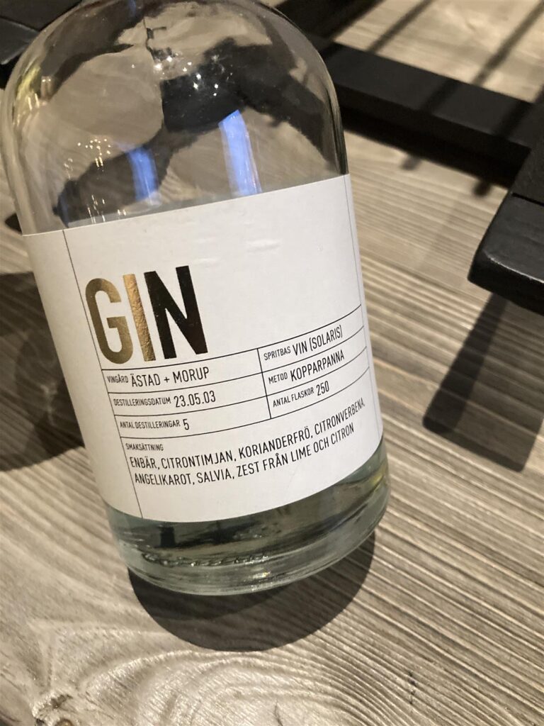 Ästad Gin 42%